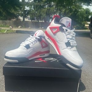 Meet your Posher, Ntlie